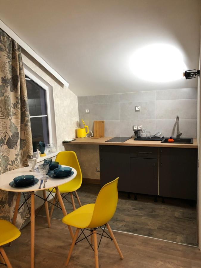 Guest House Гости Pitsunda Dış mekan fotoğraf