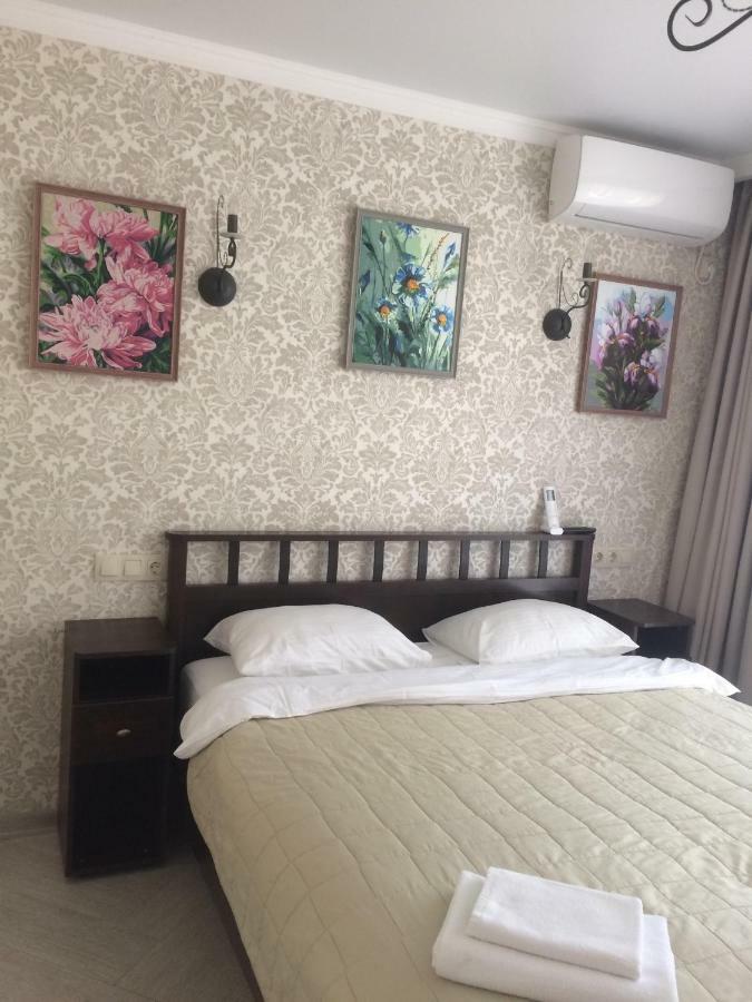 Guest House Гости Pitsunda Dış mekan fotoğraf