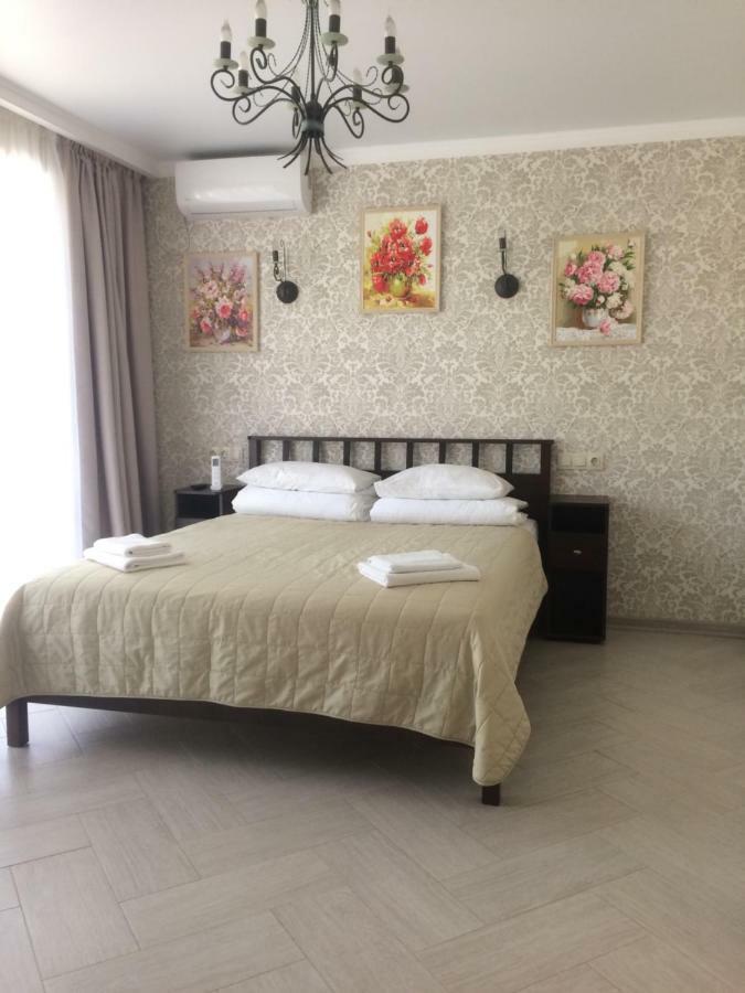 Guest House Гости Pitsunda Dış mekan fotoğraf